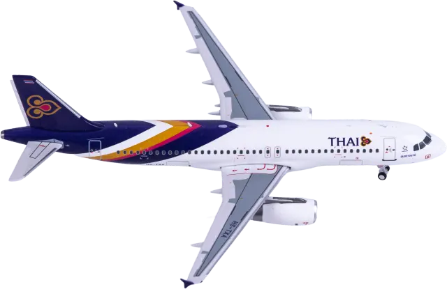 K322THA01 Kylin Model Airbus A320 飞机模型