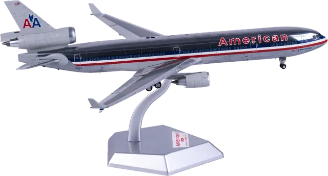 L2226 SQ Wings McDonnell Douglas MD-11 飞机模型