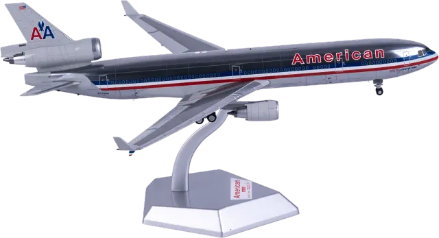 L2227 SQ Wings McDonnell Douglas MD-11 飞机模型