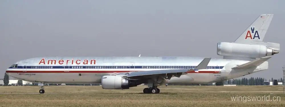 XX20638 JCWings McDonnell Douglas MD-11 飞机模型