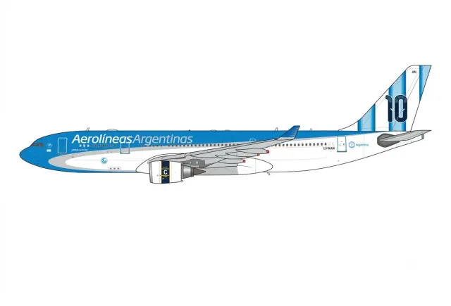 SA4132 JCwings Airbus A330-200 飞机模型